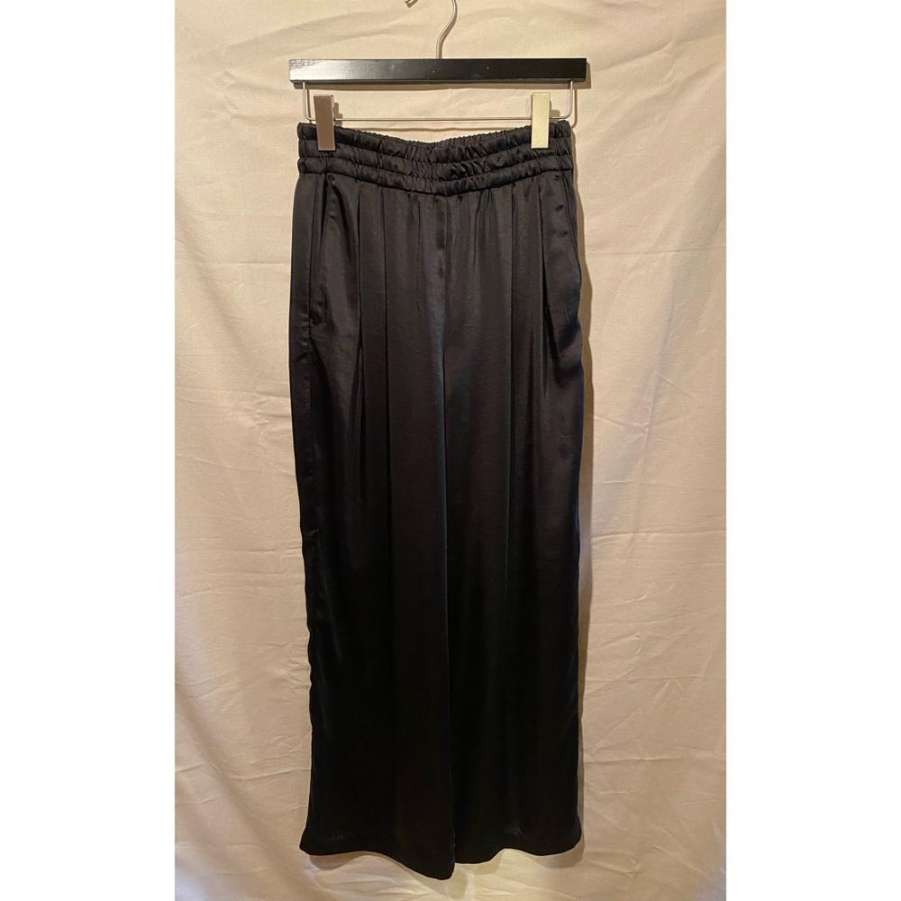Dynamite Heidi Pleated Satin Pants